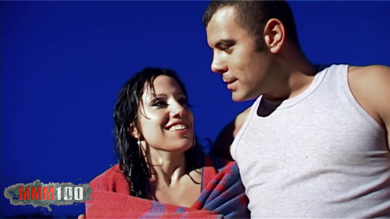MMM100: セクシーな動画:gigi-love_jorge_mo_02