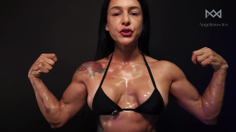 Angelmuscles: Hon tävlar inte. Hon dominerar