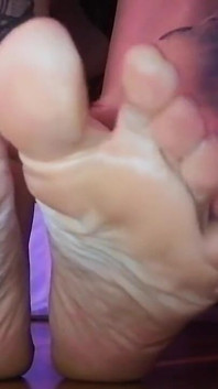 Moisturize My Feet Footfetish Custom Clip
