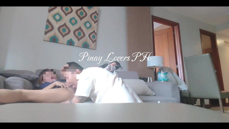 Vixenn Cruz: 내 베스트 프렌드의 생일 파티, 내 보지는 그를 위한 나의 선물이야