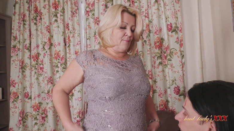 Aunt Judy's XXX: AuntJudysXXX - 52yo Busty Mature Stepmom Linetta Catches Stepson Masturbating