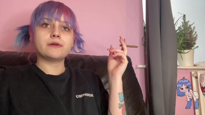 Alice Bean: Smoking and Ignoring You