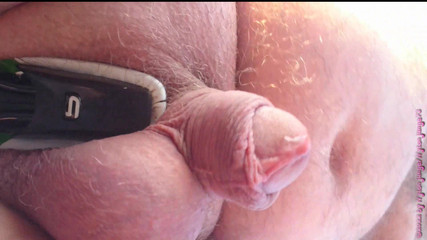 Carmen_Nylonjunge: Berbogel di atas basikal saddle - di luar