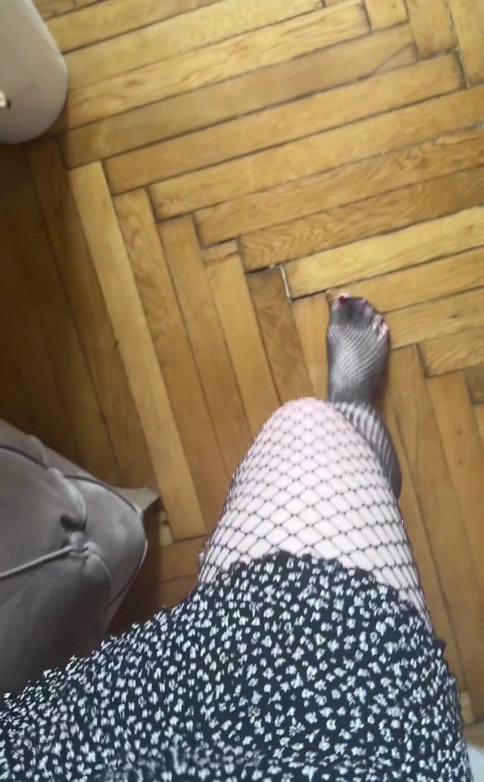 Kisankanna: Lubisz pończochy?