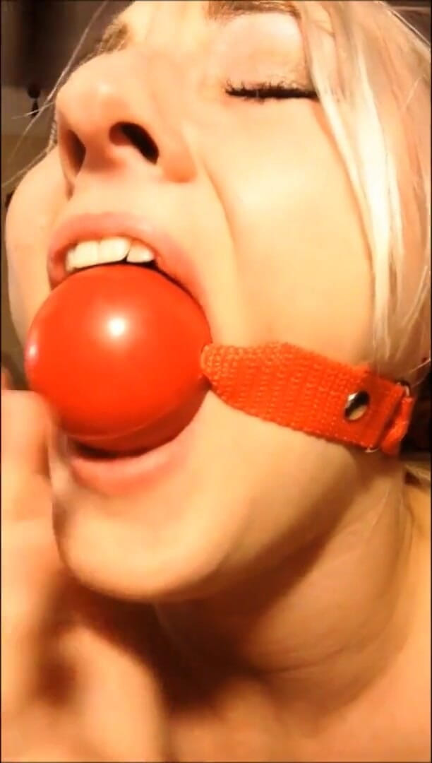 Selfgags classic: I love to be gagged!