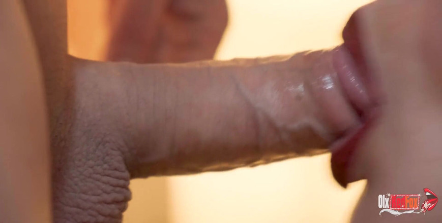 OlxRedFox: Impresionante mamada en primer plano con semen en su boca