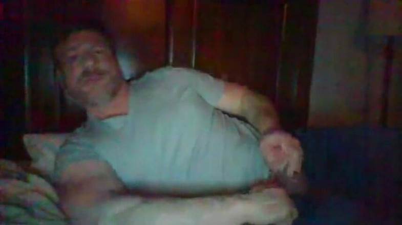 Jockdr2020: Cock Thru Zipper dalam seluar jeans