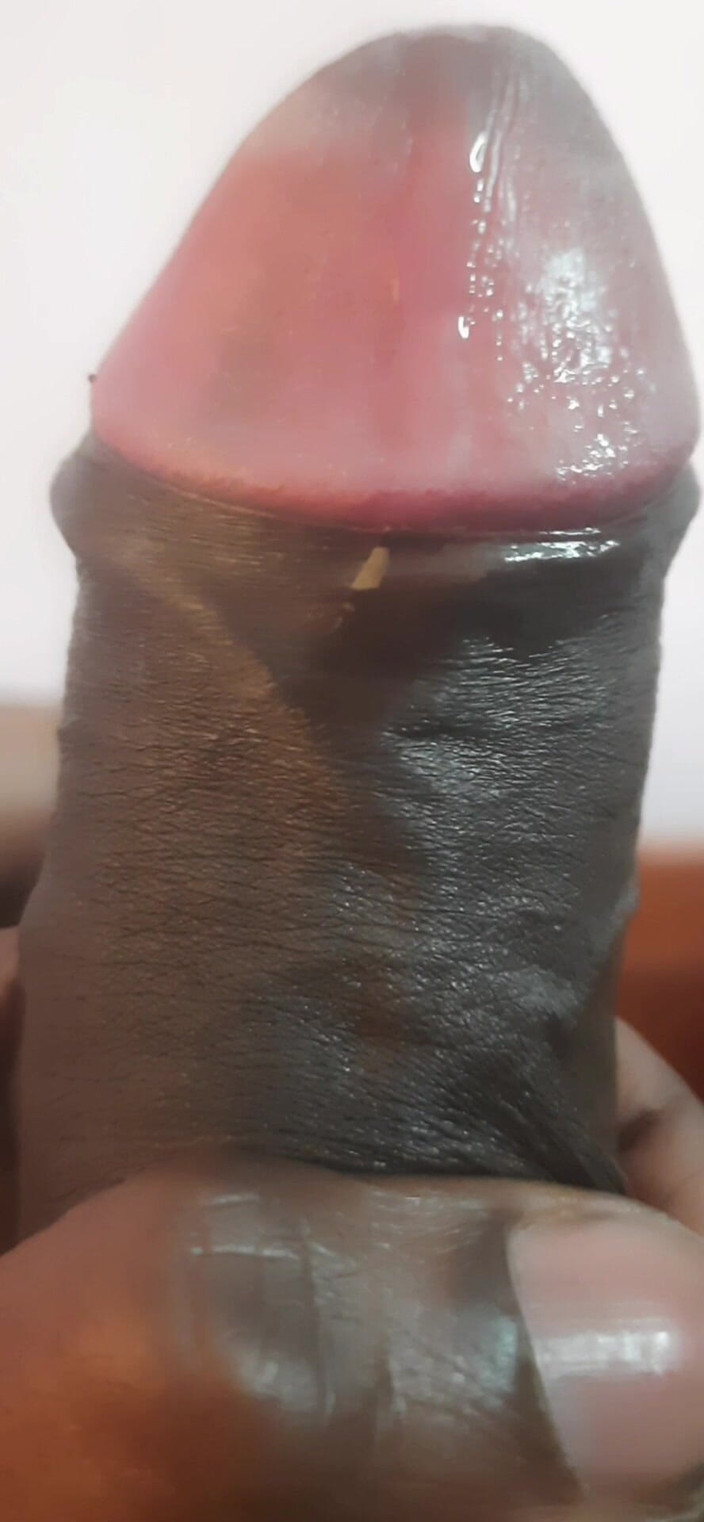 Lubina45: Ein mann erlebt solo-Intimität in seinem eigenen zuhause.