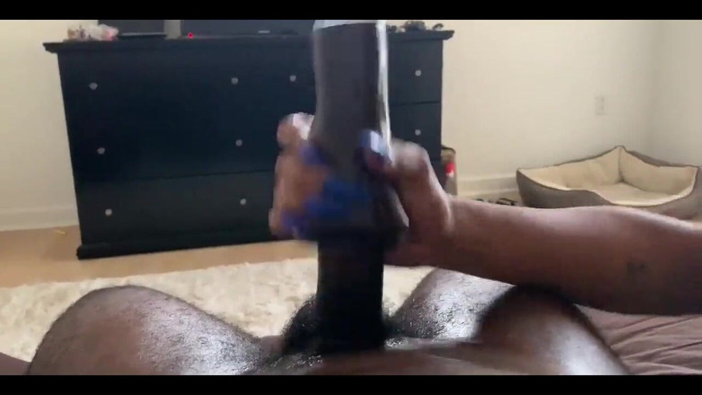 Faeandcheta: Saya dan suami saya suka menggunakan mainan antara satu sama...