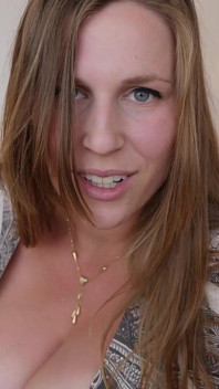 Pregnant Stepmommy Swallows