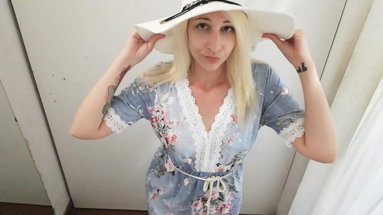 Cuteblonde666: クロークでの屋外ヌード