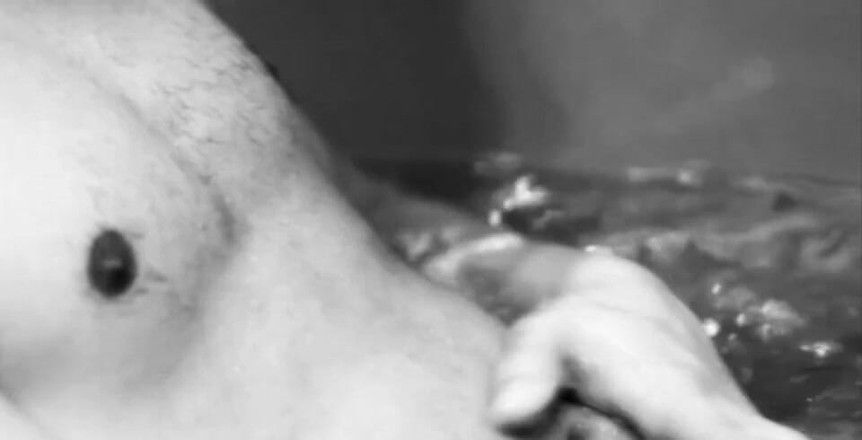 Ffunbutt: Süper ateşli sabah duşu