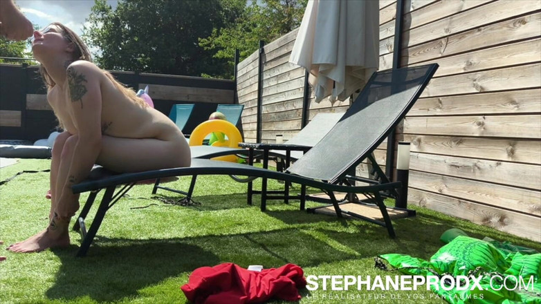 Stephprodx: カティミニはプールサイドでステファネプロドックスに犯される
