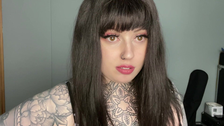 Miss Valentina: 10 lý do để rời bỏ vợ của bạn