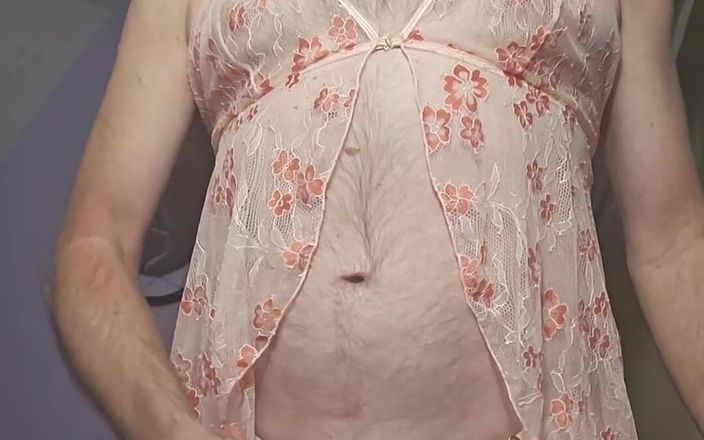 Fantasies in Lingerie: A Nice Cum Shot While Wearing My Lacey Peach Baby...