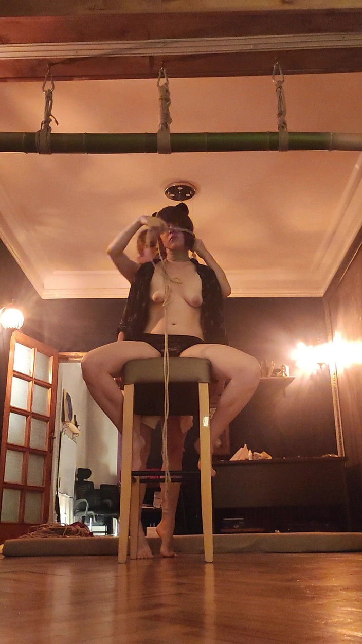 FenekManul: Kinky Princess Wants to Play