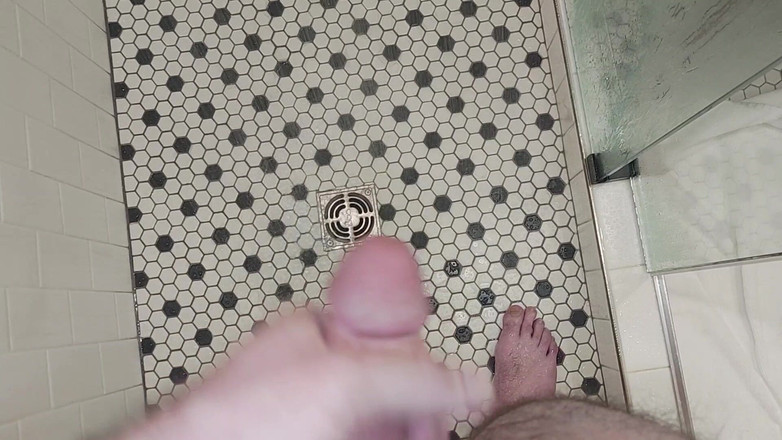 Nerdy Seducer: Стоячи в душі, потираючи один