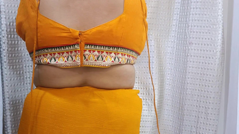 Catchybusty: バービのサリーを脱いで楽しんでください