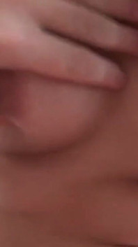 Průměrná Pinay MILF