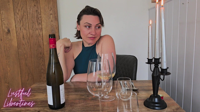 Lustful Libertines: Creampie Con La Mia Matrigna Matura Pelosa. MILF Infedeli Sono...