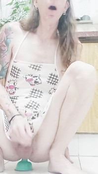 Trans Housewife Masturbating and Cumming in the Kitchen