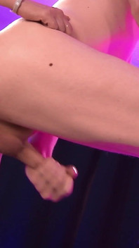 La Ragazza Ama Uno Strap-on Dopo L'orgasmo