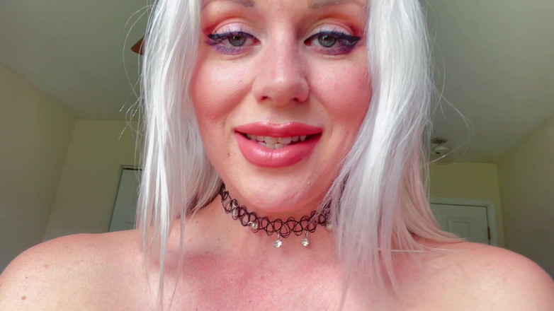 Sultry Silvea: Sinnliche silvea summer kommt und schluckt diese kleinen