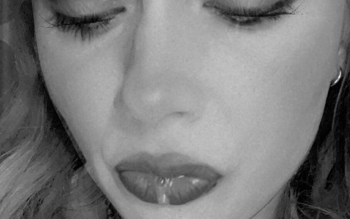 MARGOT HARLEY: 悪いエネルギーは遠くにとどまります。