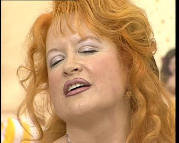 YOUR FIRST PORN: Oma Linda This Is How Old Women Jerk off - Grandma...