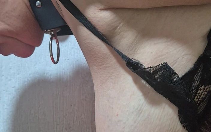 Submissive Susanna: Nuevo experimento con pollas afiladas Mis pechos realmente lo van...