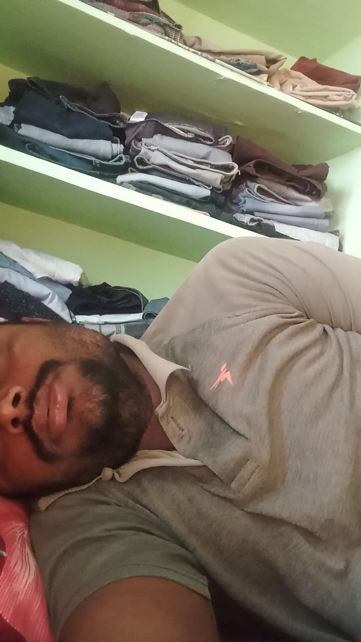 VYSYARAJU_NARENDRA: Toto je moje první video. Narendra