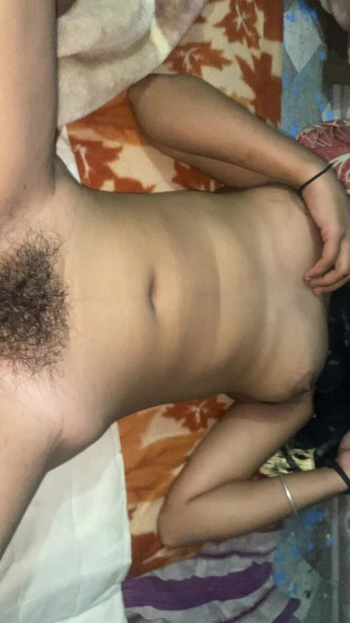 Hotgirl9: 18letá dívka prstění mokré kundičky Desi indický orgasmus masturbace