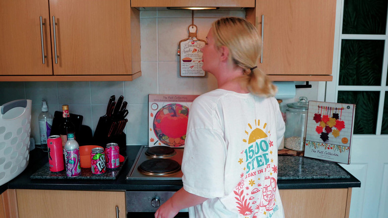 JessieHH: Ayo main - akankah tahan? Free Sfw