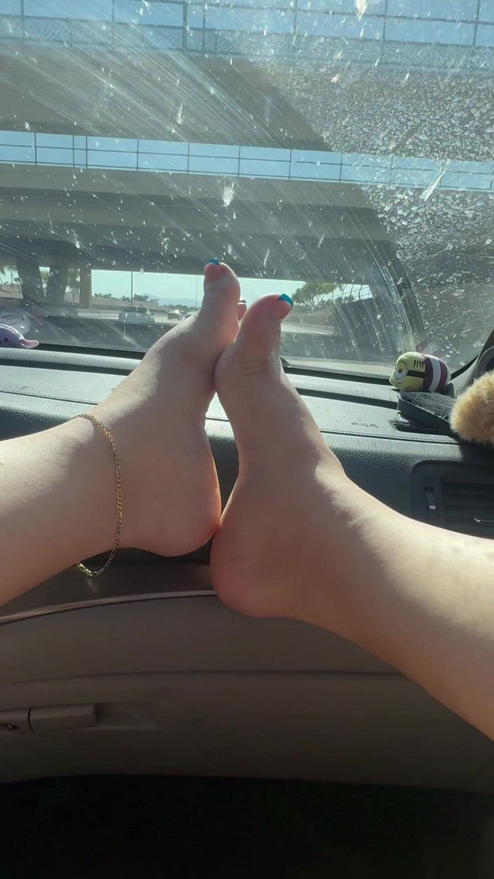 SofieeSoles: Pés no Traço (dicas reais de francês azul)