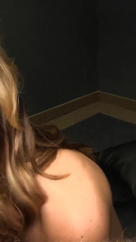 A look behind the scenes with nerdy amateur Laura