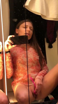 I Was so Horny in the Fitting Room