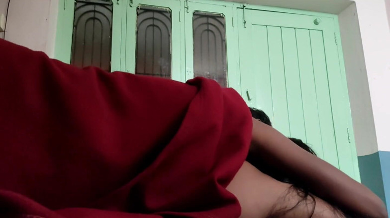 Hindiaudioadda1: Sesso anale sotto la coperta