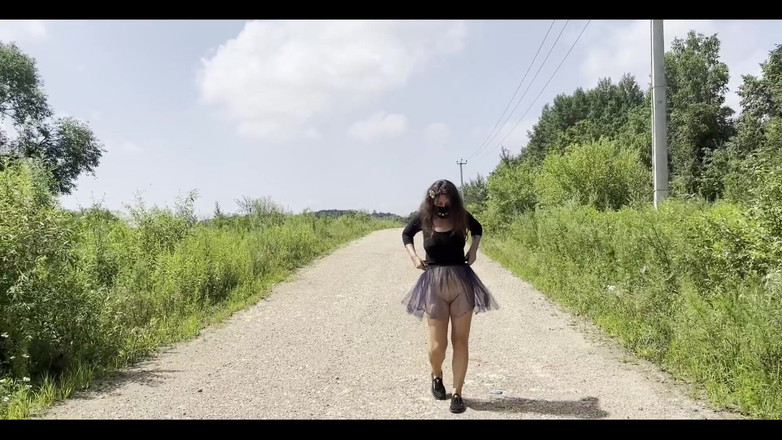 Juli Smith Meow: Sto solo prendendo il mio gattino per una passeggiata