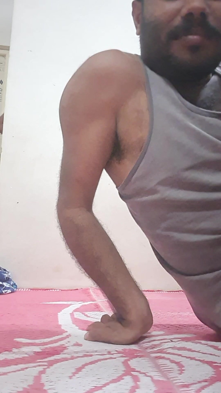 Mridulmadhu: Husband Wife Deshi Sexy Vedio in Hindi Part