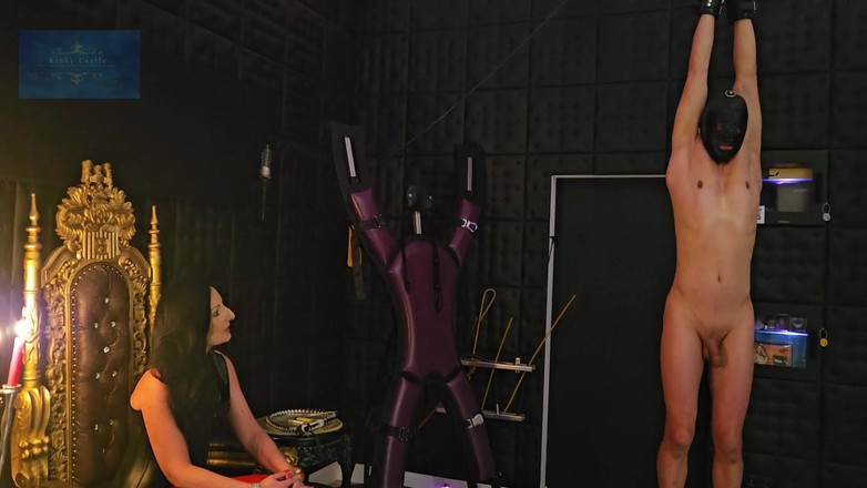 Kinky Castle: Ziua fericită a cumpărăturilor