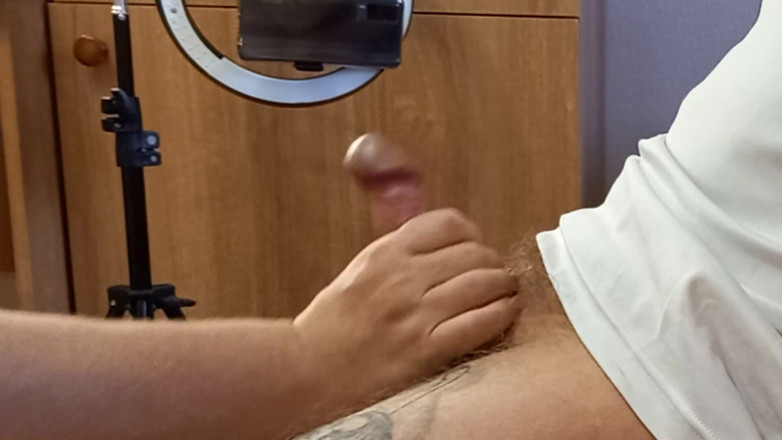 Zona901: close-up cumshot from manual penis stimulation by a fat woman