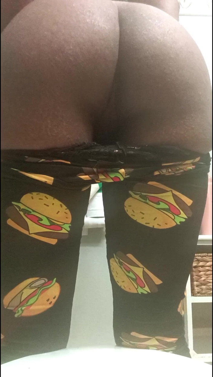 Hot chocolate 233: Teen Sneaks to Show off Her Fat Ass