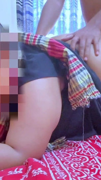 Hardcore anální šukání muslimské krásné služky chce šukání od majitele