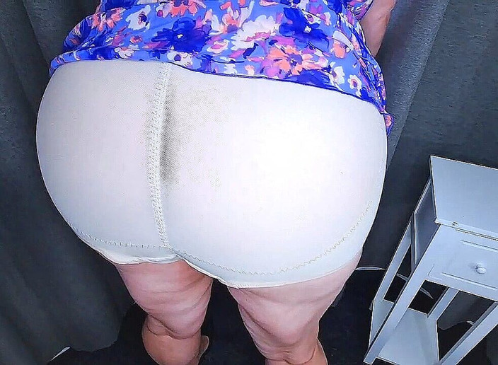 BBW_Wife: Naughty Grandma Offers You Her Bra to Play with - Cheating...