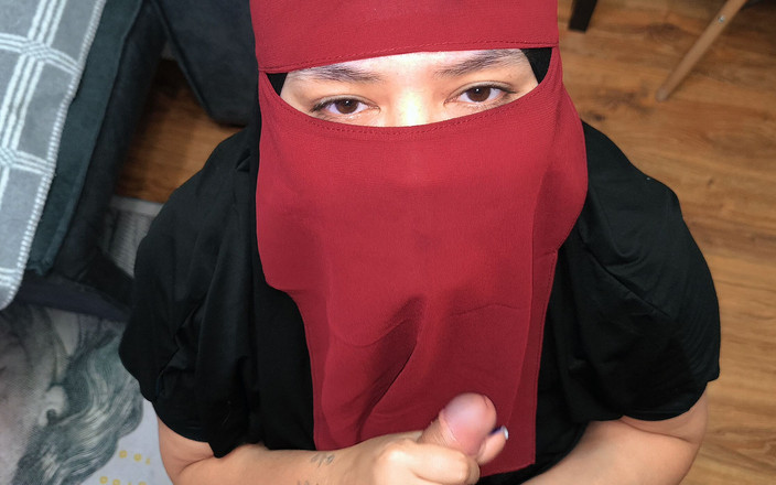 Vazar No Limit: POV - Vip, Kepribadian Kedua Nona Rush