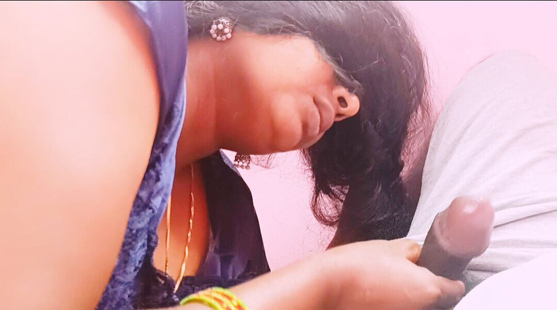 Telugu honey lips: Ibu tiri blowjob Telugu Cakap Kotor.