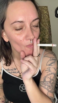 Uctívání podpaží a kouření Škádlení s Chery Stromů