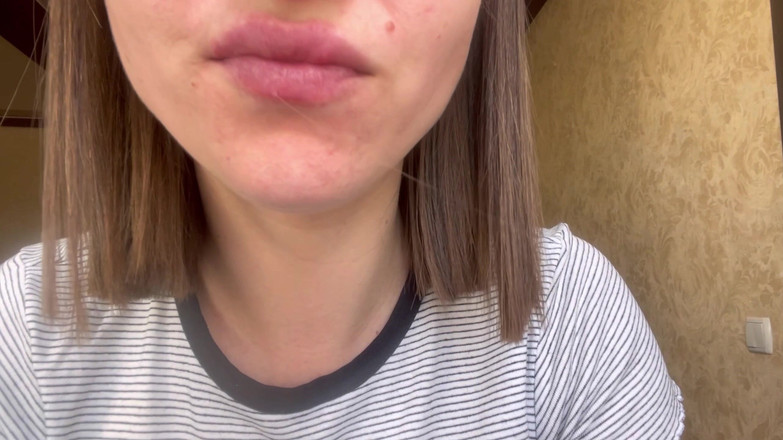 Hottie goddess: Crudo e senza filtrare: sputo, gioco con muso e gola