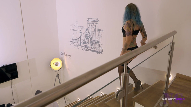 Cruel Anettes fetish world: 기다릴 수 없어