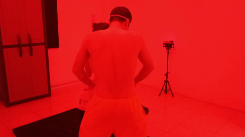 Martin13: アダルトエンターテインメントセンターでのセックス。売春宿の胸のモデルとセックス